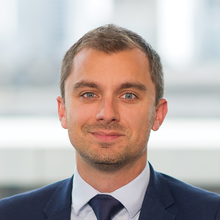 Benjamin Gillet Headshot